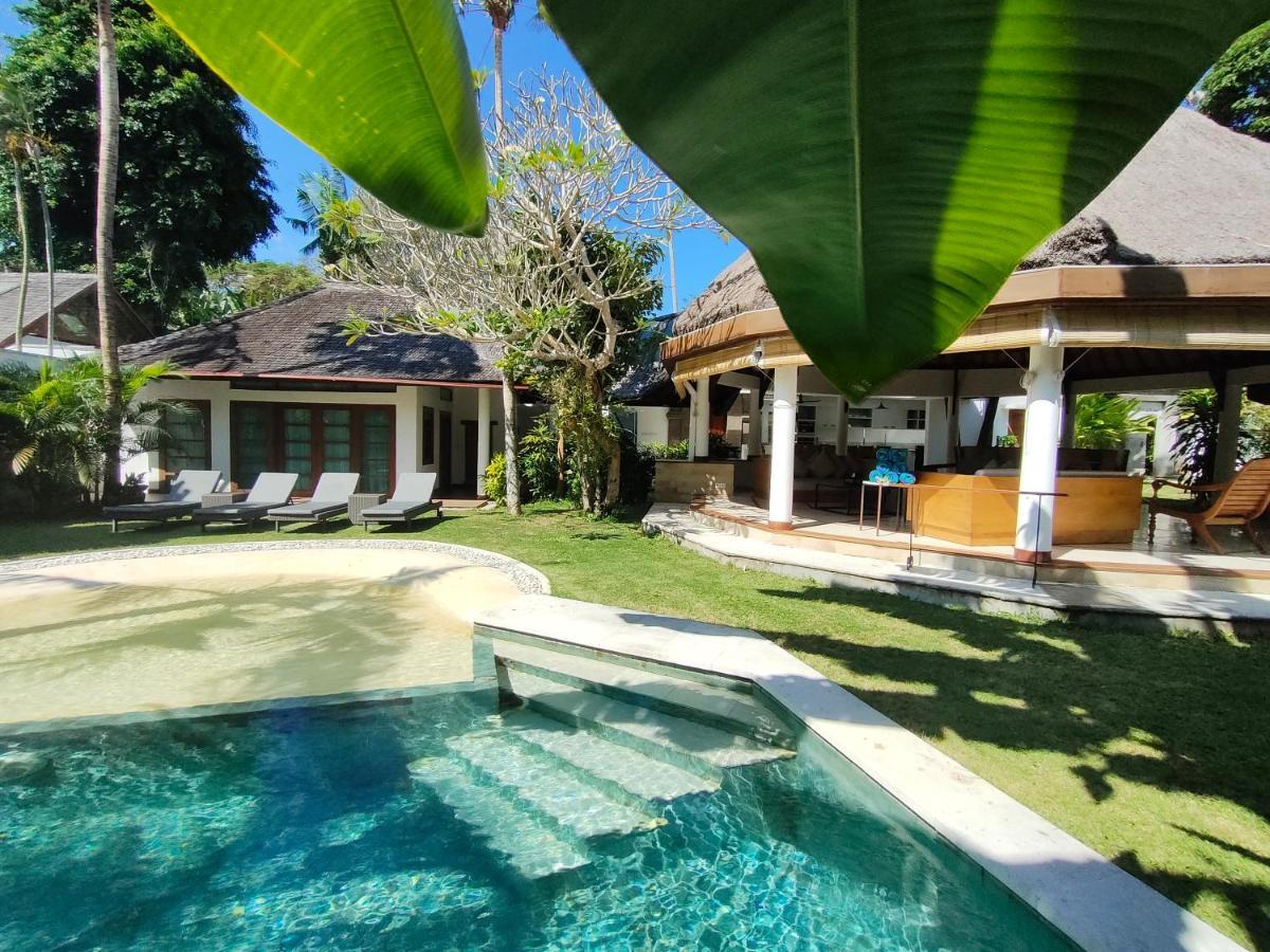 Taman Wana Seminyak Luxury Villas Exterior foto